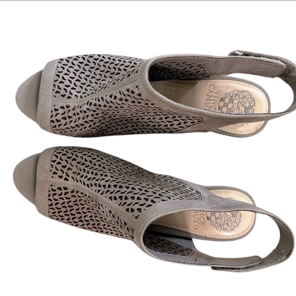 Vince Camuto Peep Toe Booties - Size 9 - Picture 8 of 10